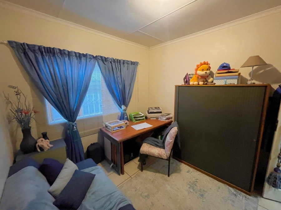 4 Bedroom Property for Sale in Waterval East North West